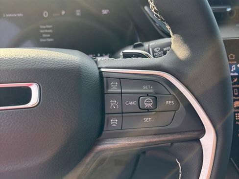 New 2026 Jeep Grand Cherokee Limited image 13