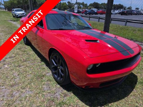 Used 2020 Dodge Challenger SXT w/ Blacktop Package RWD image 3
