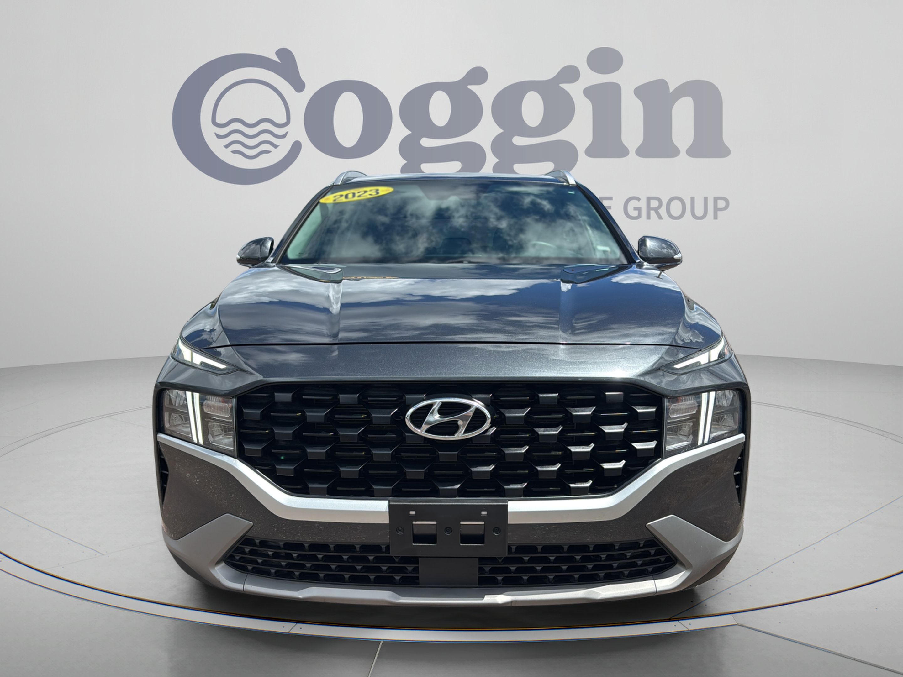 Used 2023 Hyundai Santa Fe SEL FWD image 8