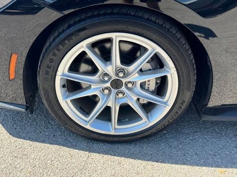 Used 2024 Ford Mustang GT Premium RWD image 7