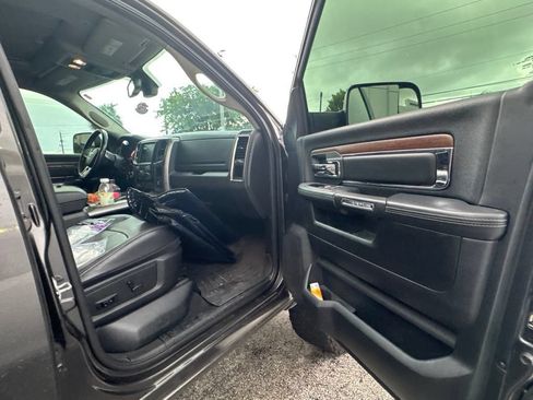 Used 2018 RAM 2500 Laramie w/ Sport Appearance Group AWD/4WD image 16