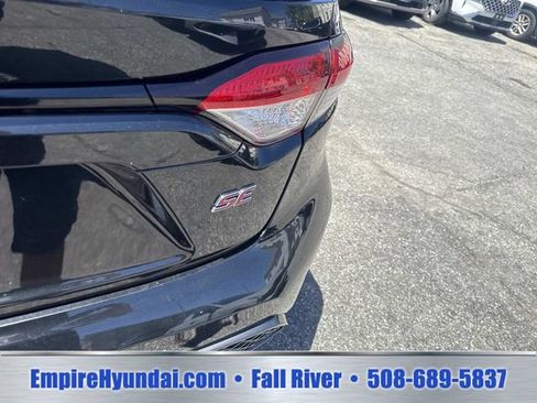 Used 2020 Toyota Corolla SE FWD image 6