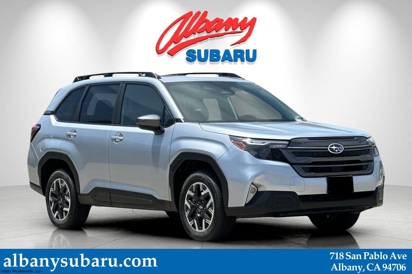 New 2026 Subaru Forester Premium AWD/4WD image 1