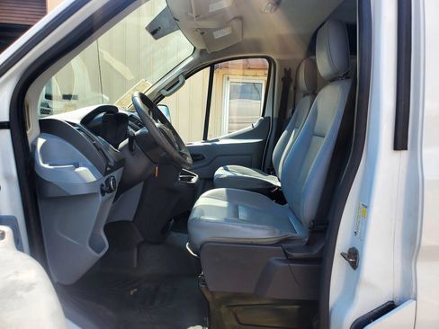 Used 2015 Ford Transit 150 130 Low Roof RWD image 18