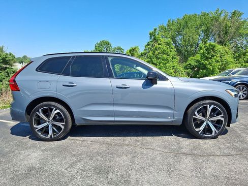 Certified 2023 Volvo XC60 B5 Ultimate w/ Climate Package AWD/4WD image 7