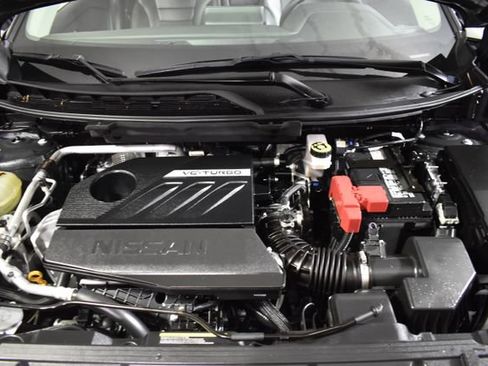 Certified 2025 Nissan Rogue SV AWD/4WD image 39