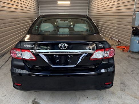 Used 2013 Toyota Corolla LE image 4