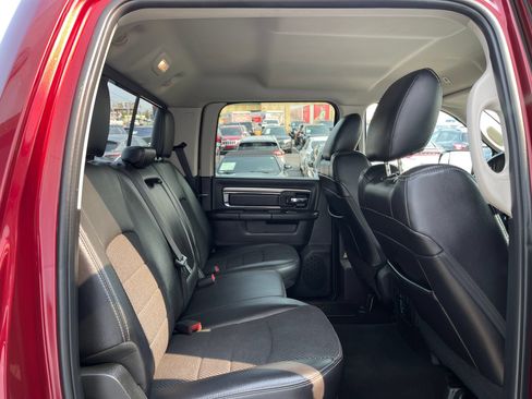 Used 2018 RAM 2500 Big Horn w/ Sport Appearance Group AWD/4WD image 28