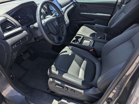 Used 2024 Honda Odyssey EX-L image 10