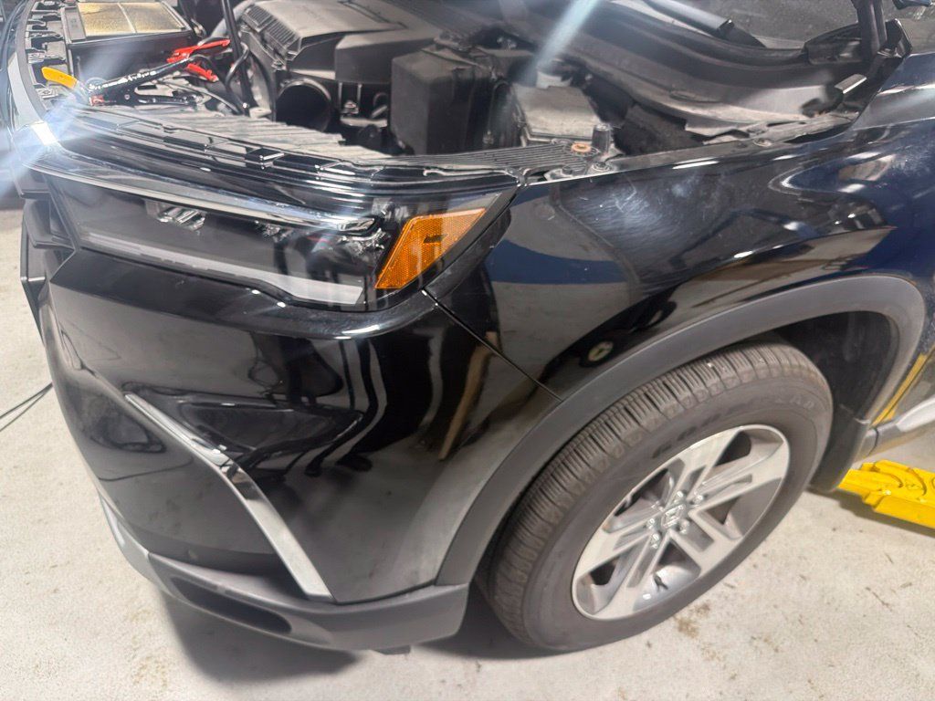 Used 2023 Honda Pilot EX-L image 8