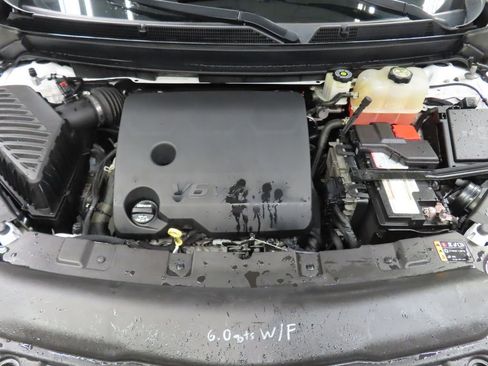 Used 2018 Buick Enclave Avenir w/ Avenir Technology Package AWD/4WD image 27