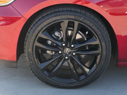 Used 2023 Chevrolet Malibu LT w/ Sport Edition image 10