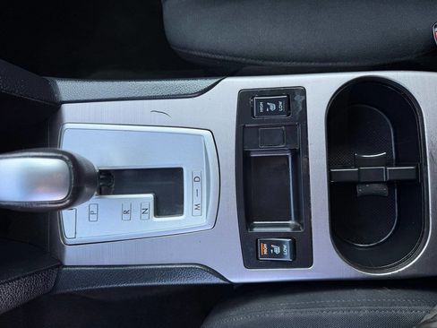 Used 2014 Subaru Outback 2.5i Premium image 11