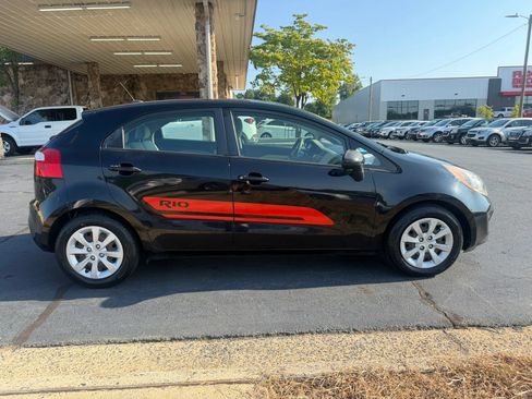 Used 2012 Kia Rio LX FWD image 8