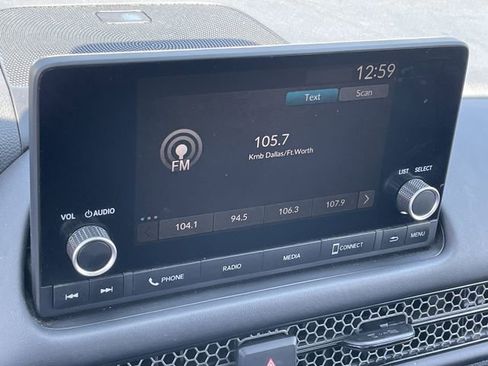 Certified 2025 Honda HR-V Sport image 17