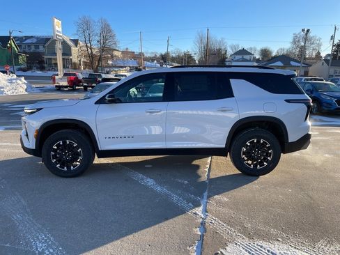 New 2026 Chevrolet Traverse Z71 w/ Driver Confidence Package image 2