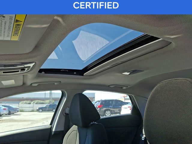 Certified 2025 Hyundai Elantra SEL FWD image 13