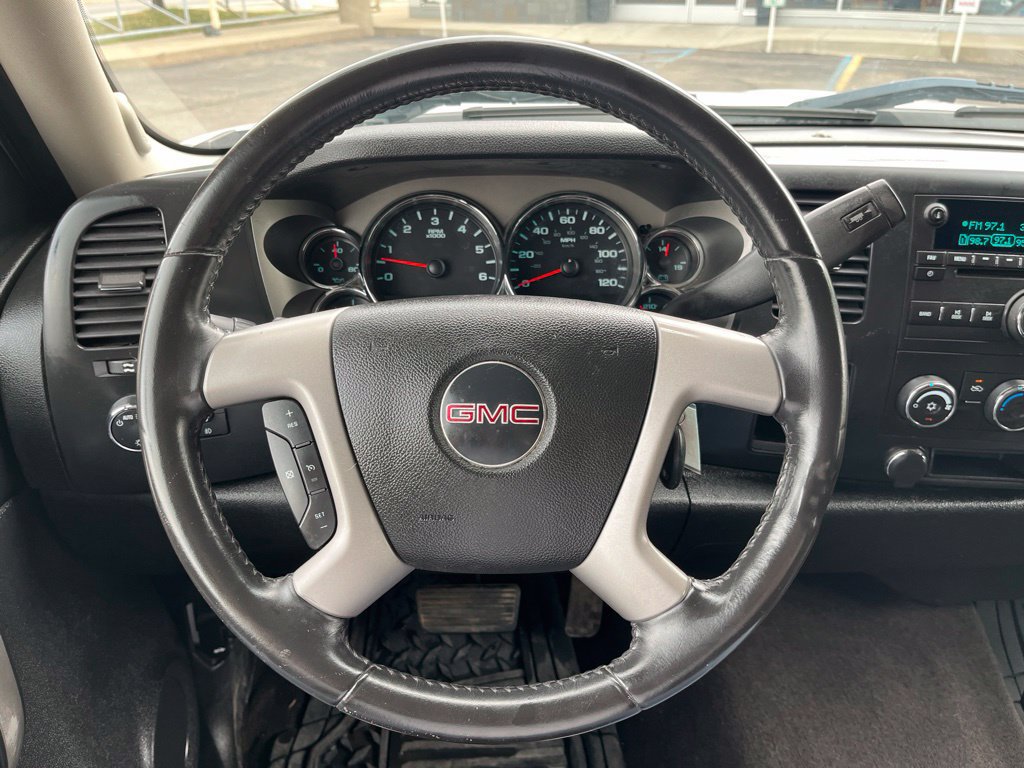 Used 2008 GMC Sierra 1500 SLE w/ Power Pack Plus RWD image 14