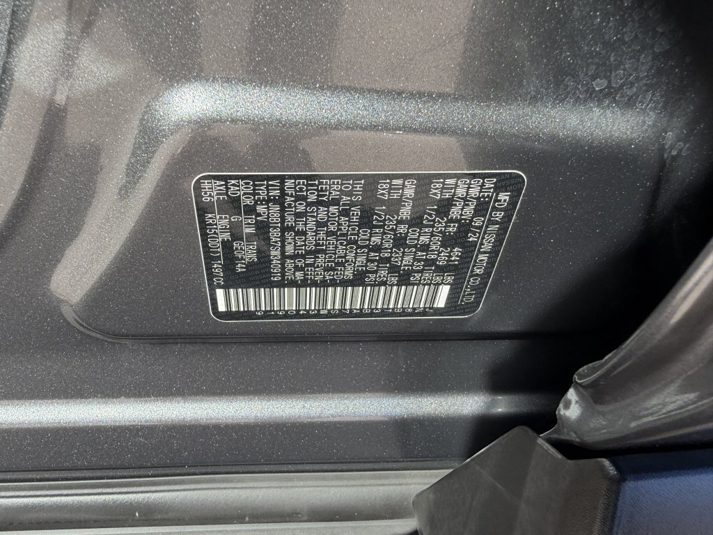 Used 2025 Nissan Rogue SV FWD image 44