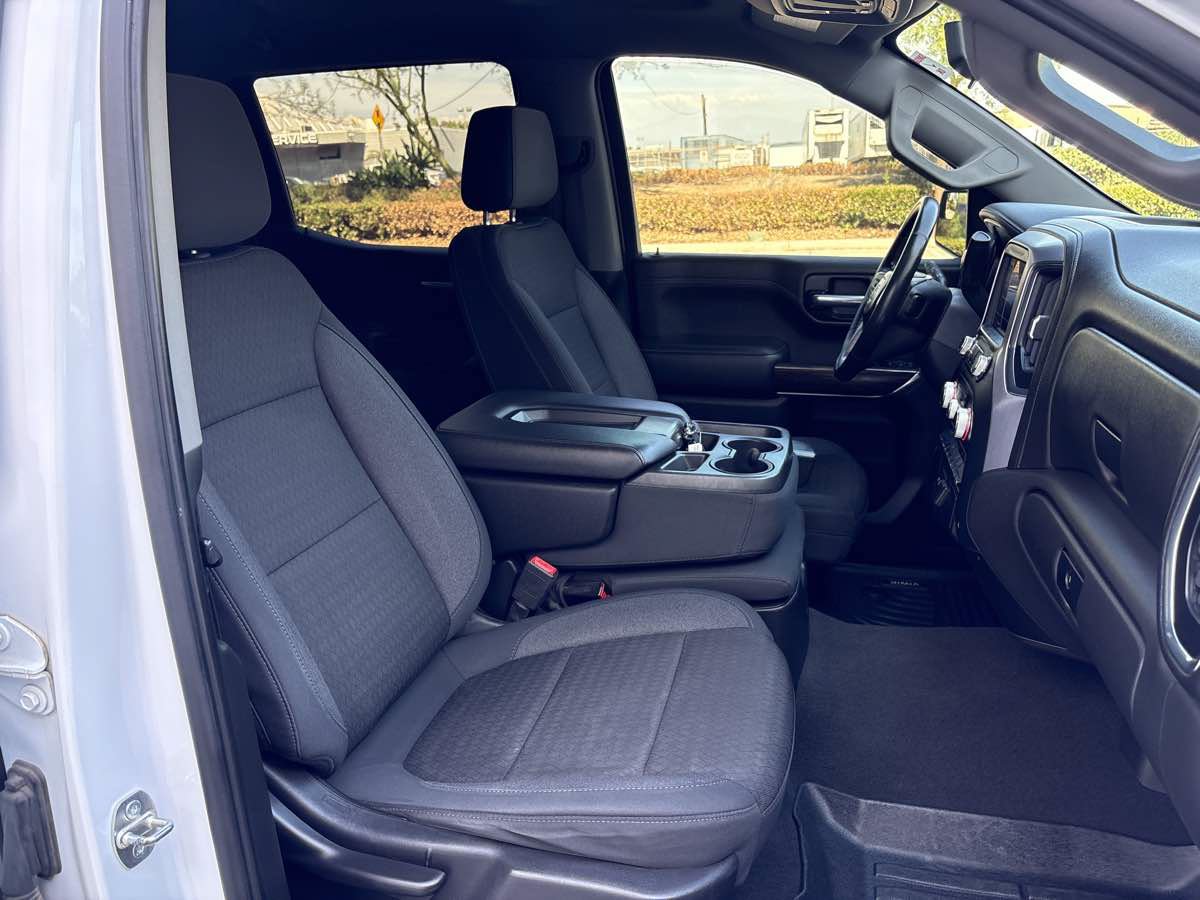 Used 2020 GMC Sierra 1500 Elevation w/ Elevation Value Package AWD/4WD image 15