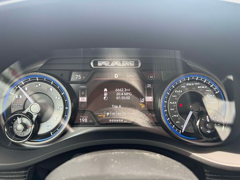 Used 2021 RAM 1500 Limited AWD/4WD image 11