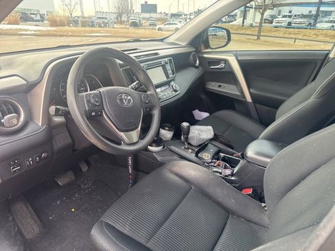 Used 2015 Toyota RAV4 XLE image 5