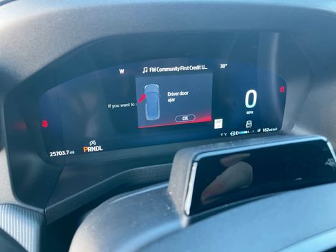 Certified 2025 Ford Explorer ST-Line w/ Premium Package image 14