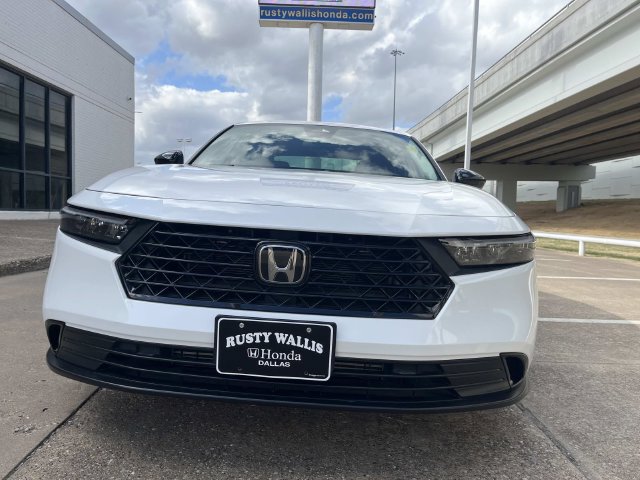 Certified 2025 Honda Accord SE image 10