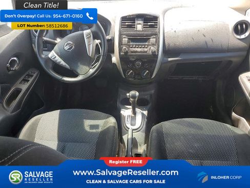 Used 2015 Nissan Versa Note SV FWD image 11
