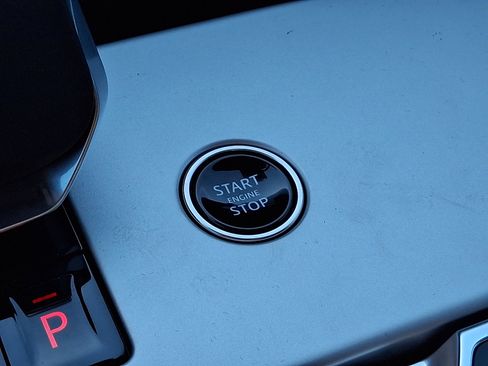 New 2026 Land Rover Range Rover SE AWD/4WD image 19