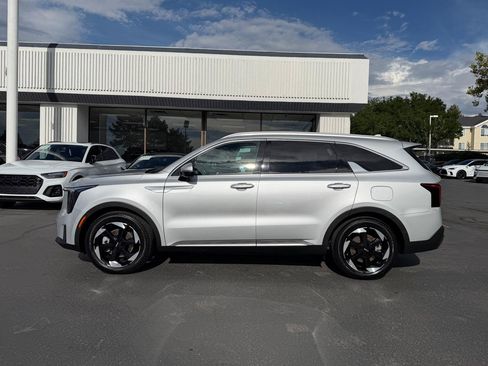 Used 2025 Kia Sorento SX Prestige AWD/4WD image 15