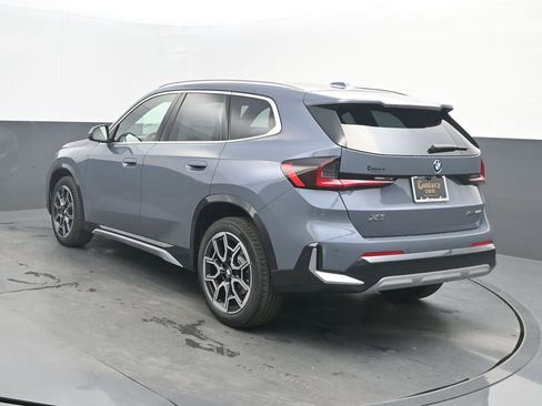 New 2026 BMW X1 xDrive28i w/ Convenience Package image 3