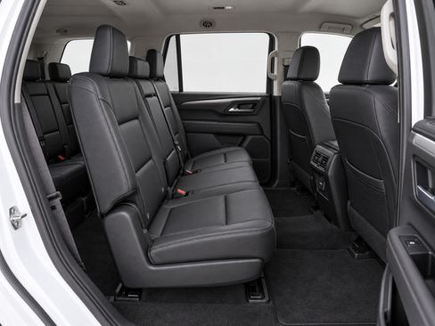 Used 2024 Chevrolet Tahoe LT RWD image 10