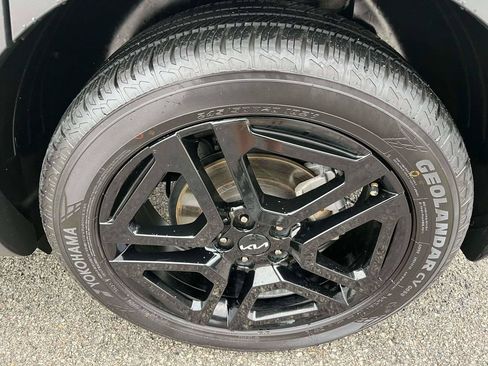 Used 2024 Kia Telluride EX X-Line AWD/4WD image 38