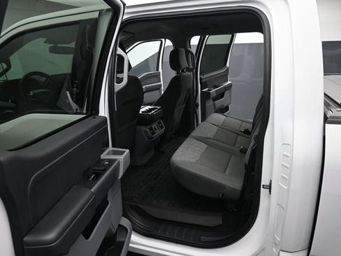 Used 2022 Ford F150 XLT w/ Equipment Group 302A High AWD/4WD image 15