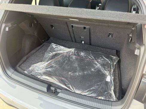 Used 2022 Volkswagen GTI Autobahn image 22