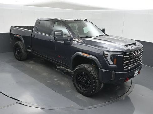 Used 2024 GMC Sierra 2500 AT4X w/ Snow Plow Prep/Camper Package AWD/4WD image 35