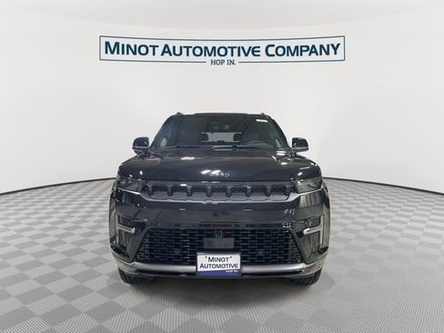 New 2026 Jeep Grand Wagoneer Summit AWD/4WD image 3