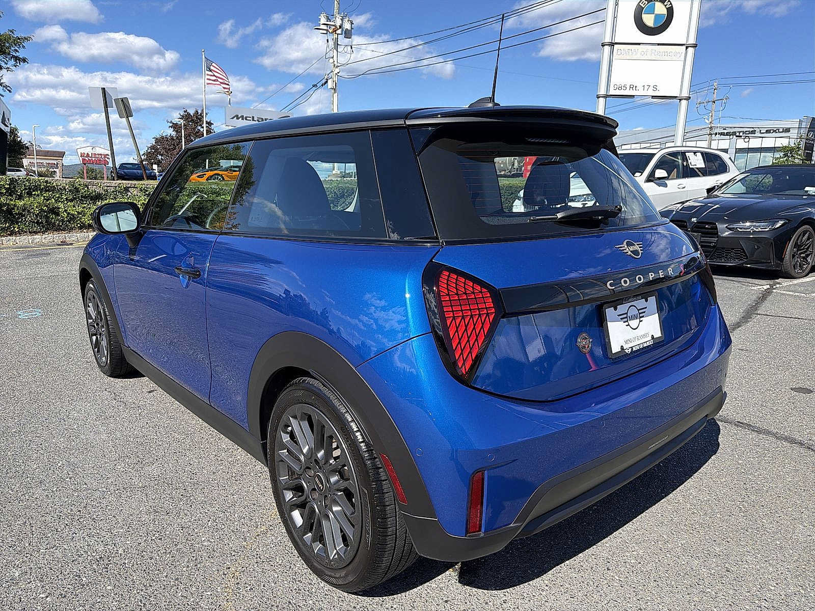 Used 2025 MINI Cooper S FWD image 12