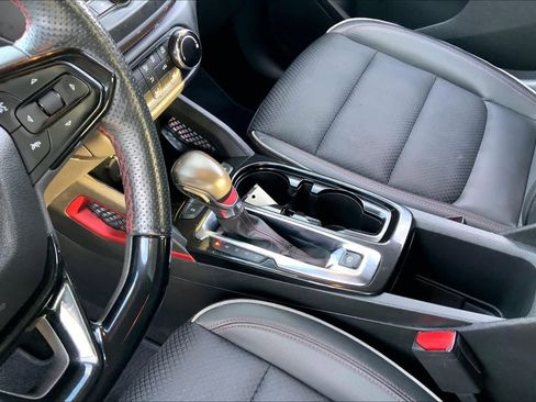 Used 2022 Chevrolet TrailBlazer RS FWD image 16