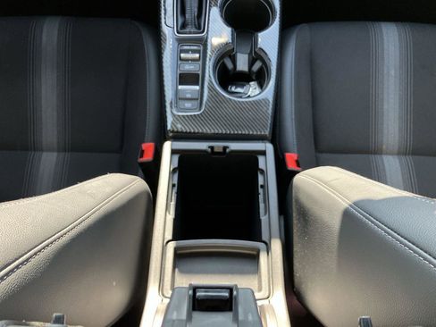 Used 2023 Honda Civic Sport image 17