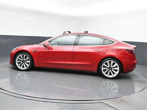 Used 2019 Tesla Model 3 Long Range image 4