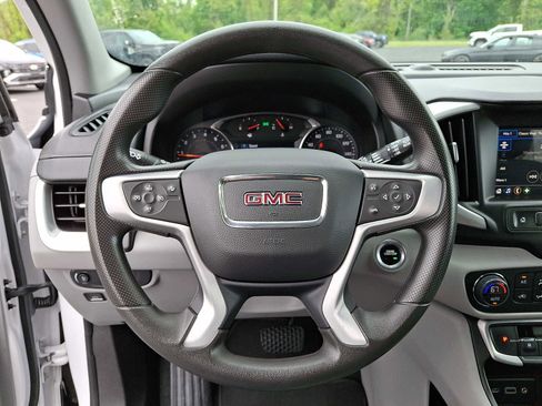 Certified 2022 GMC Terrain SLE w/ Driver Convenience Package AWD/4WD image 20