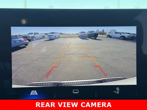 Used 2023 Chevrolet Colorado LT image 19