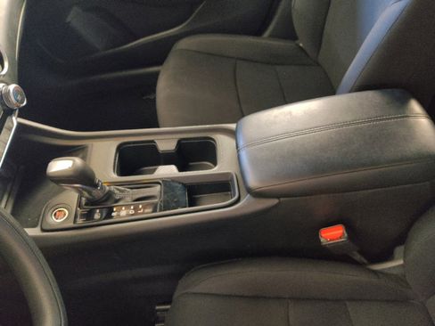 Used 2024 Nissan Sentra S FWD image 26