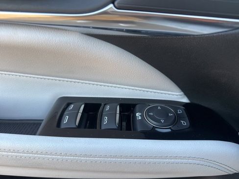 Certified 2021 Cadillac CT4 Premium Luxury image 12