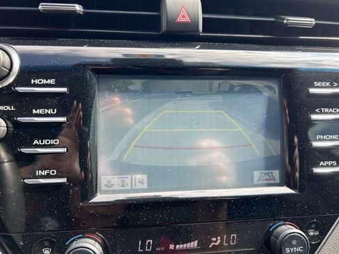 Used 2018 Toyota Camry XSE FWD image 13