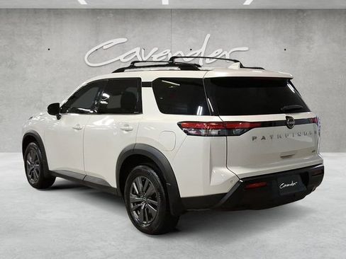 Certified 2023 Nissan Pathfinder SV image 14