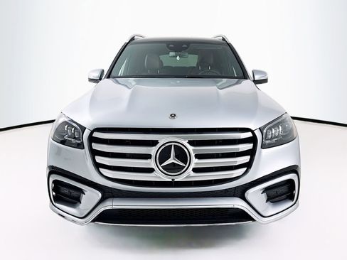 New 2026 Mercedes-Benz GLS 450 GLS 450 image 2