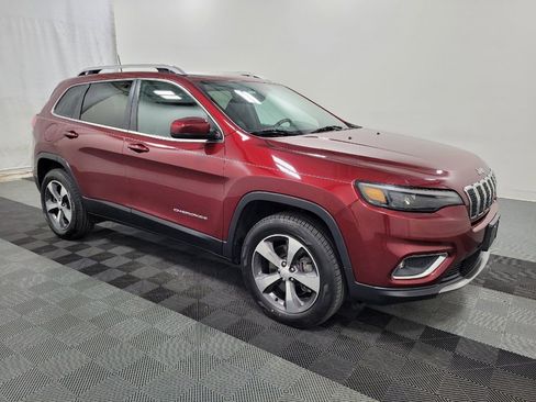 Used 2019 Jeep Cherokee Limited AWD/4WD image 11
